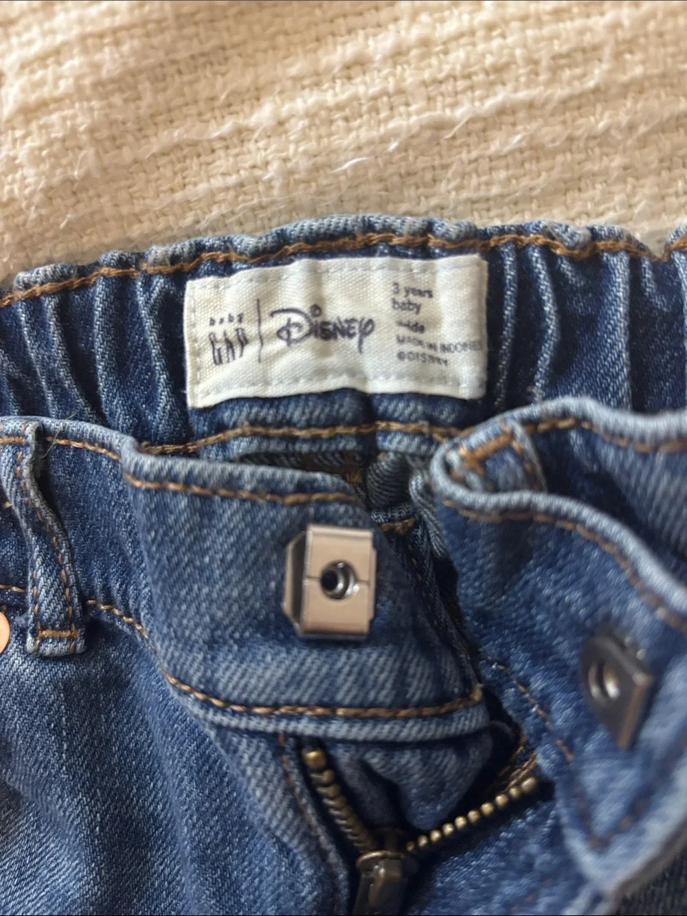 GAP dark blue